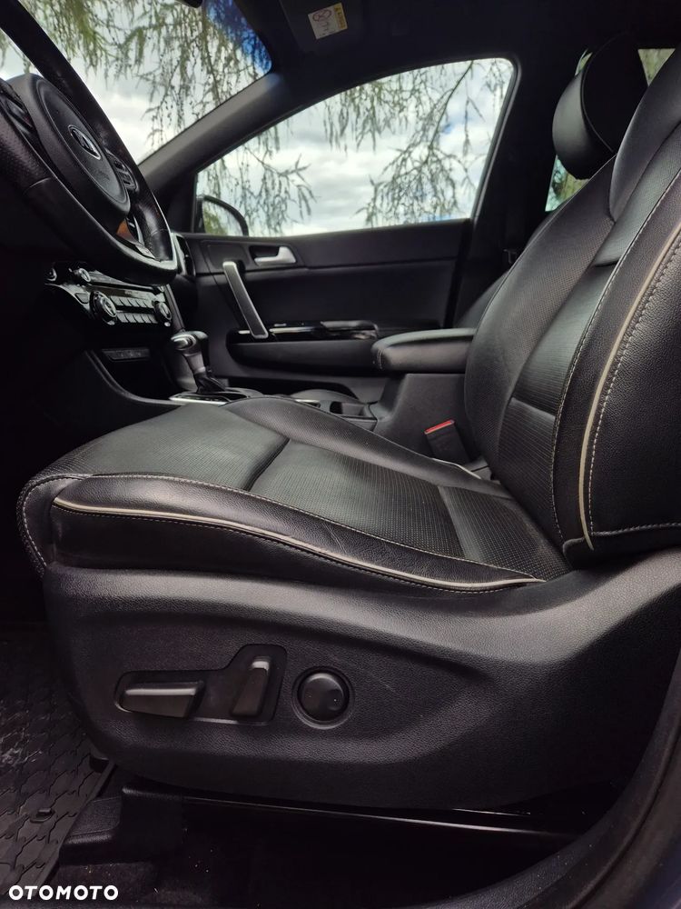 Kia Sportage 1.6 T-GDI AWD DCT GT LINE - 35