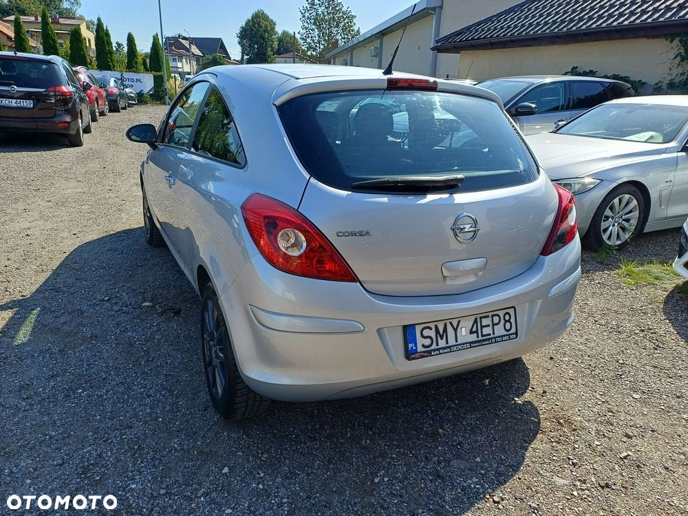 Opel Corsa 1.4 16V Edition - 5