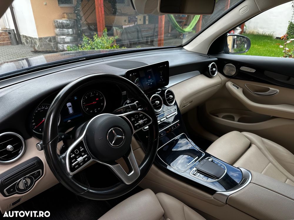 Mercedes-Benz GLC - 10