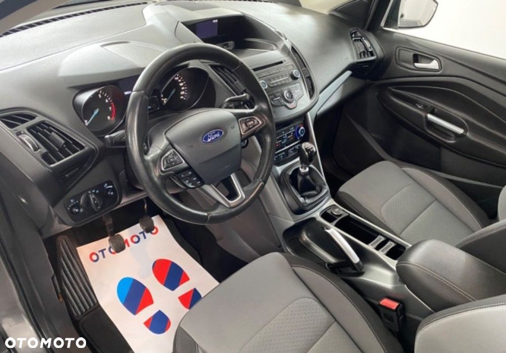 Ford Kuga - 5