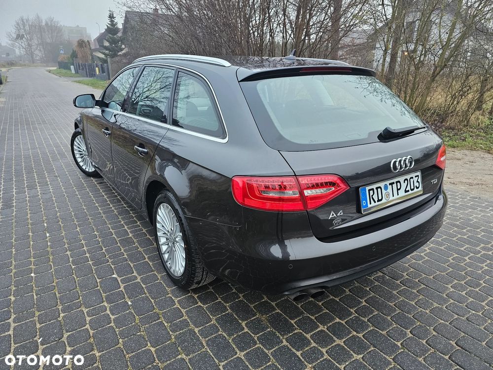 Audi A4 Avant - 6