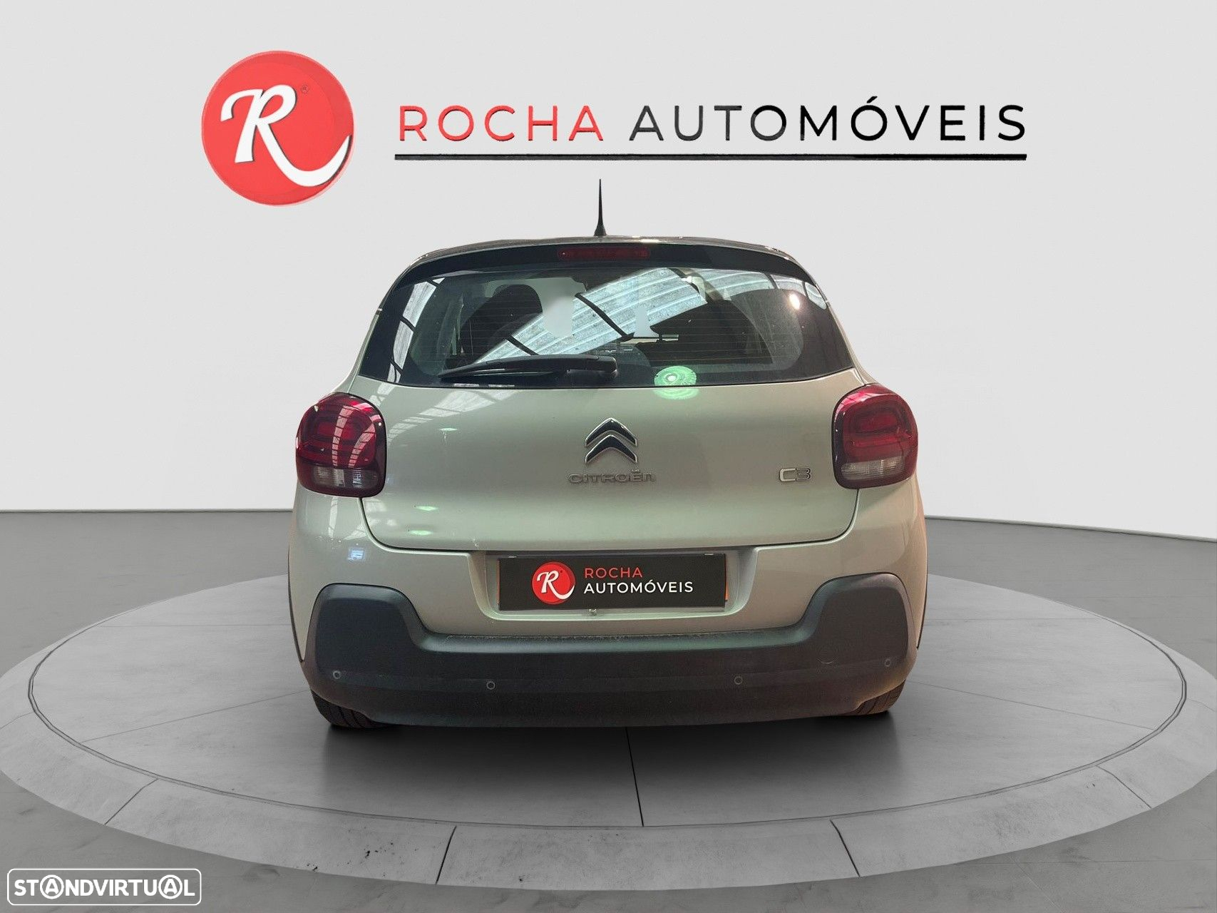 Citroën C3 1.2 PureTech Shine - 3