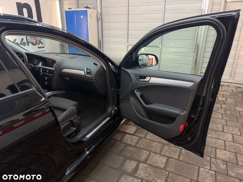 Audi A4 Avant - 36