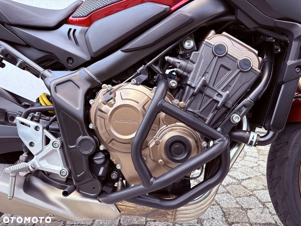 Honda CB - 21