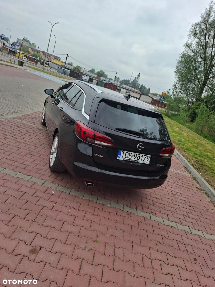 Opel Astra 1.6 BiTurbo D (CDTI) Start/Stop Innovation - 4