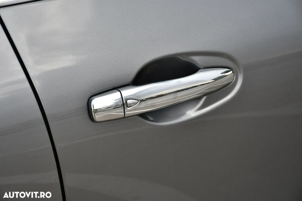 Renault Koleos ENERGY dCi 175 X-tronic 4WD INTENS - 23