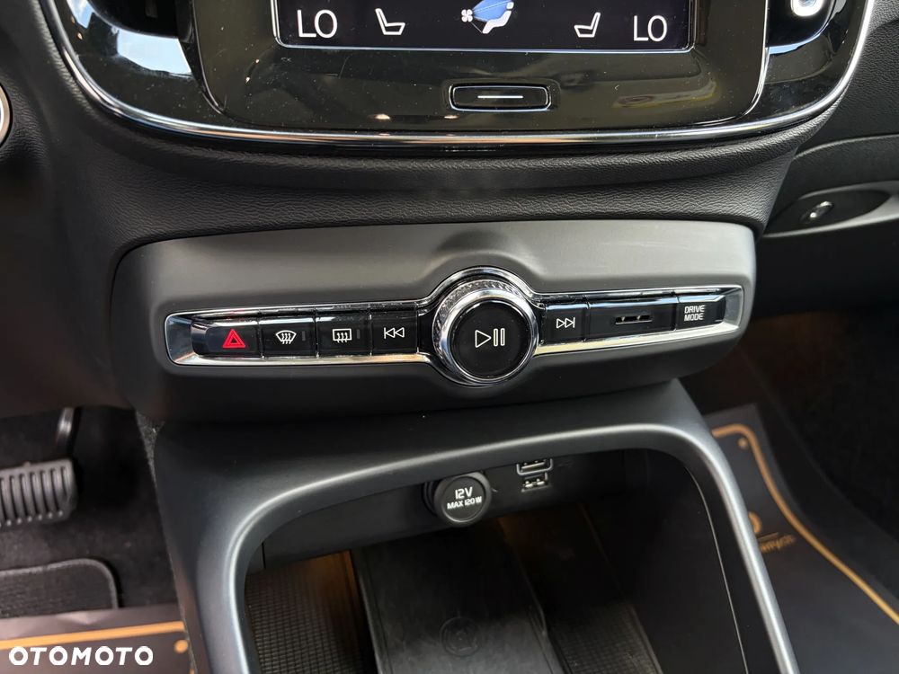 Volvo XC 40 D3 SCR Inscription - 30