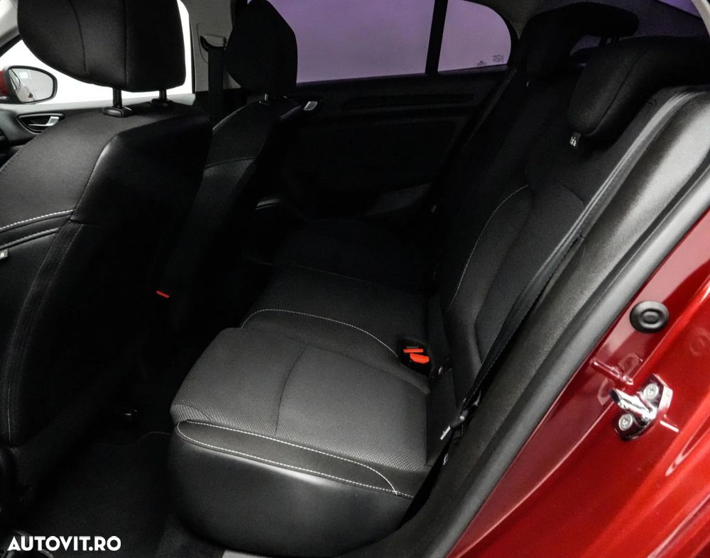 Renault Megane TCE GPF Life - 16