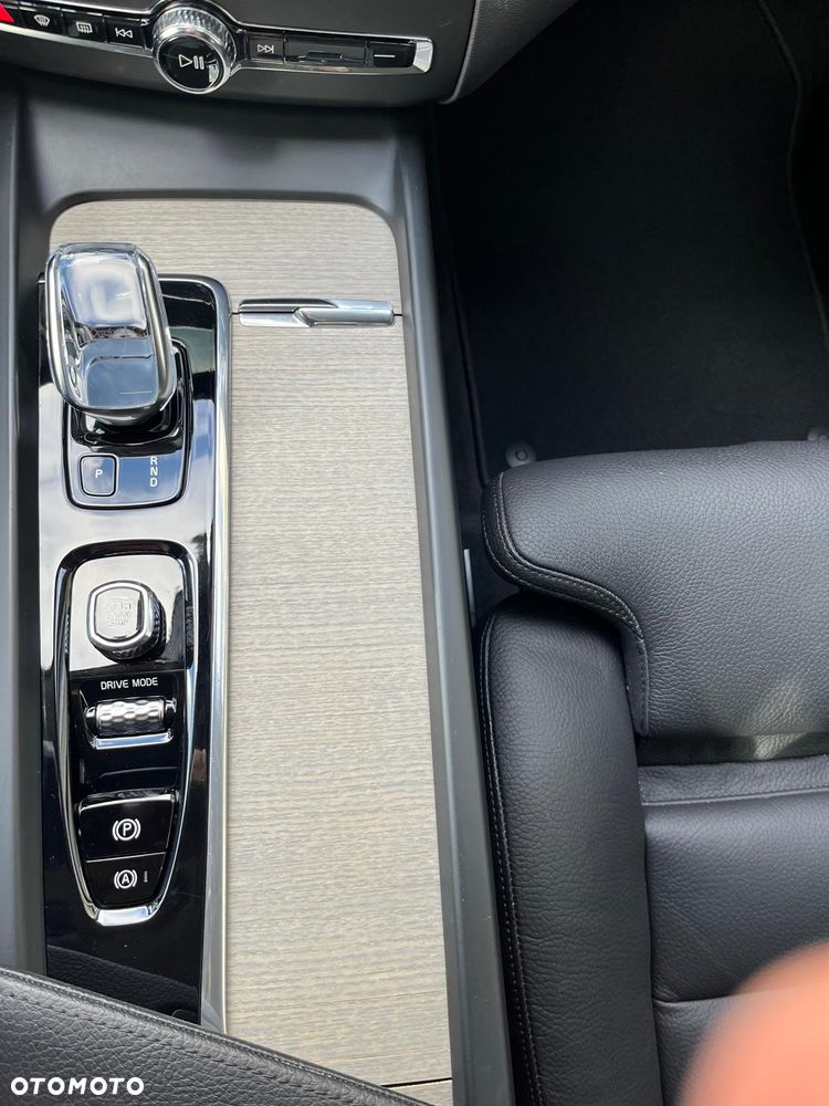Volvo XC 60 D4 Inscription - 14