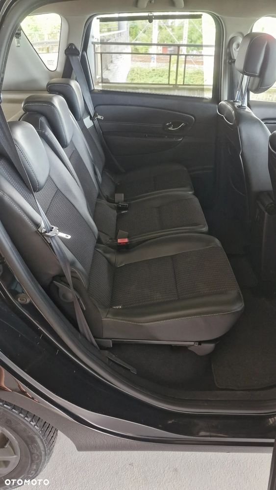 Renault Scenic 1.5 dCi Life - 8