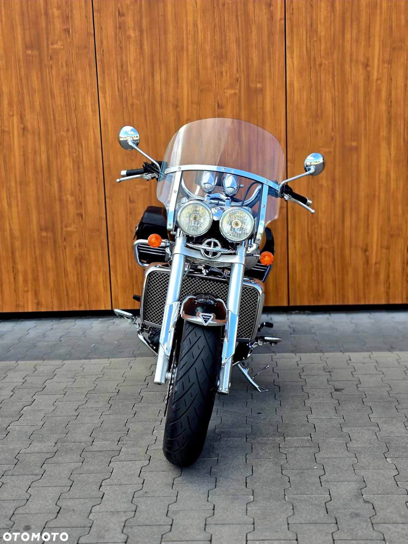 Triumph Rocket - 4