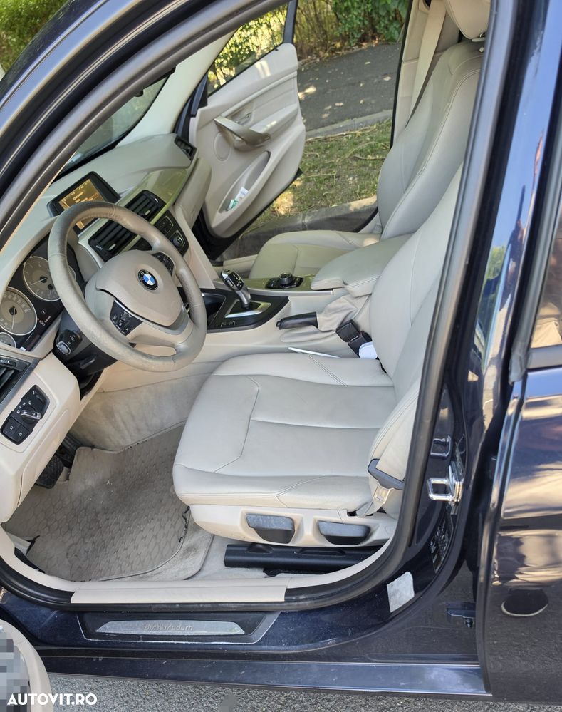 BMW Seria 3 320d Aut. - 13