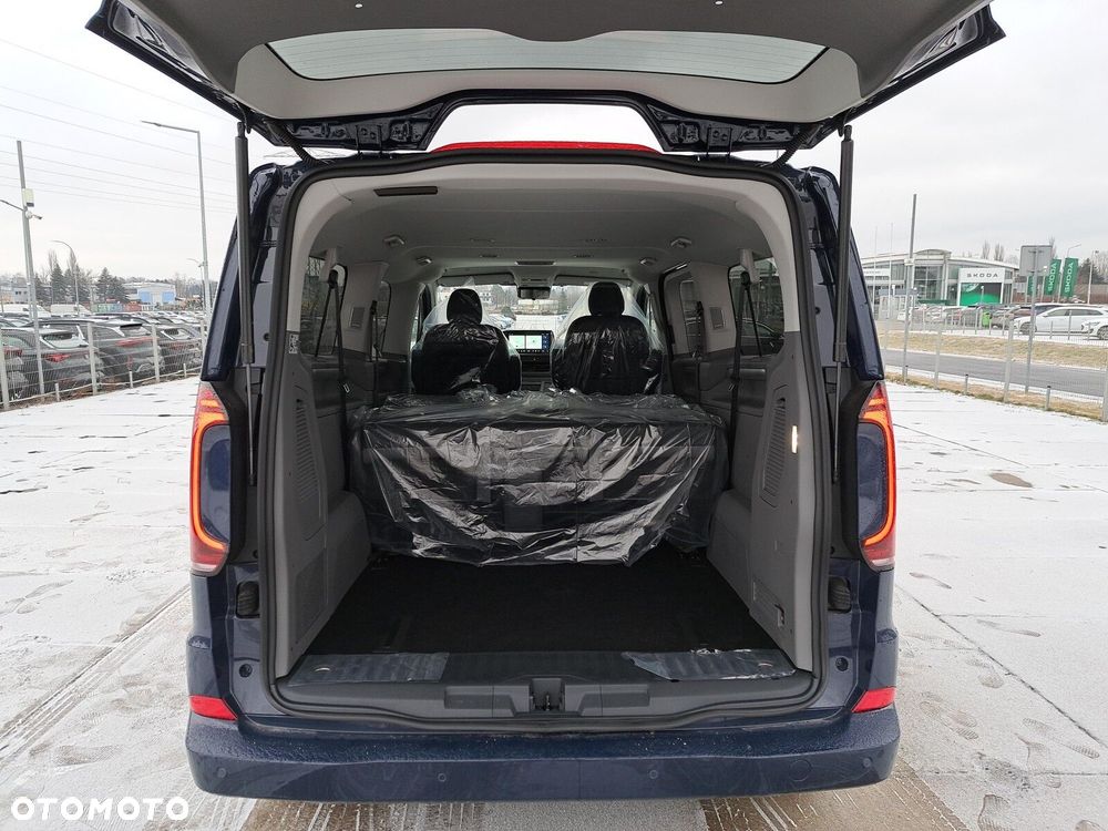 Volkswagen Nowa Caravelle Life silnik: 2,0 l TDI 150 KM / skrzynia biegów: 8-biegowa automatyczna rozstaw osi: 3500 mm   Rozsz. - 26