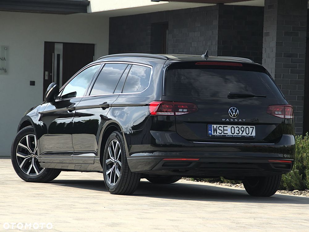 Volkswagen Passat 2.0 TDI EVO Elegance DSG - 4