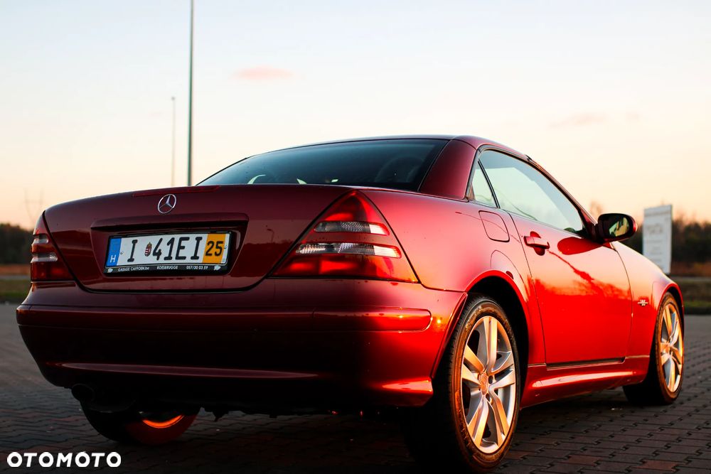 Mercedes-Benz SLK - 18