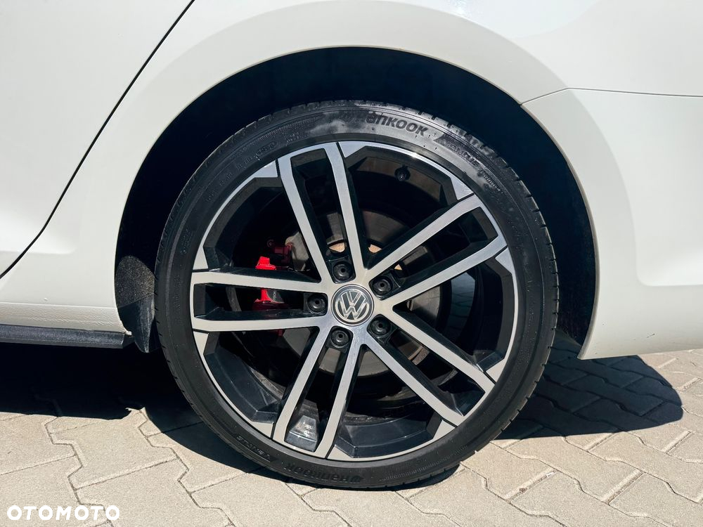 Volkswagen Golf VII 2.0 TDI BMT GTD DSG - 16