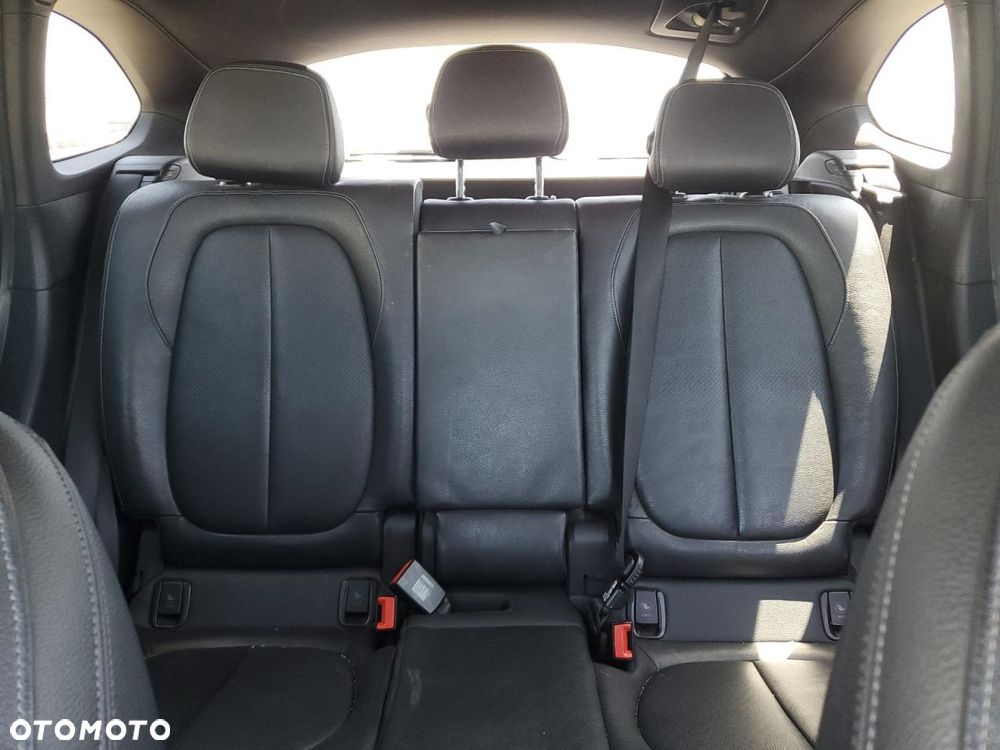 BMW X1 xDrive25i M Sport sport - 11