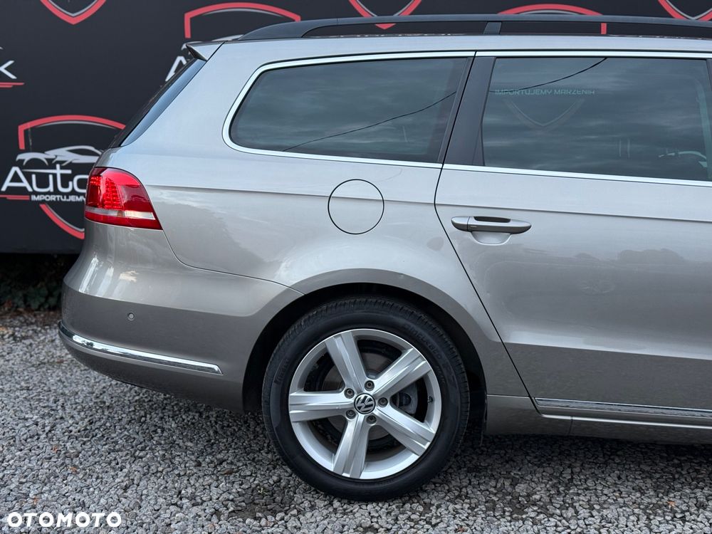 Volkswagen Passat - 9