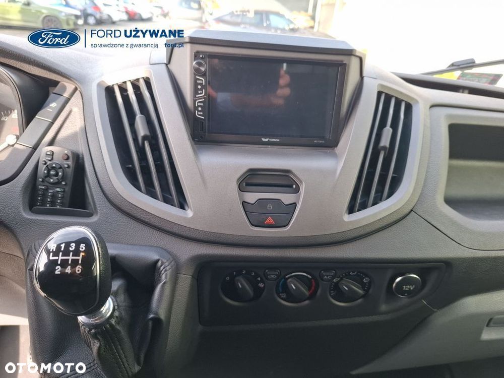 Ford Transit - 20