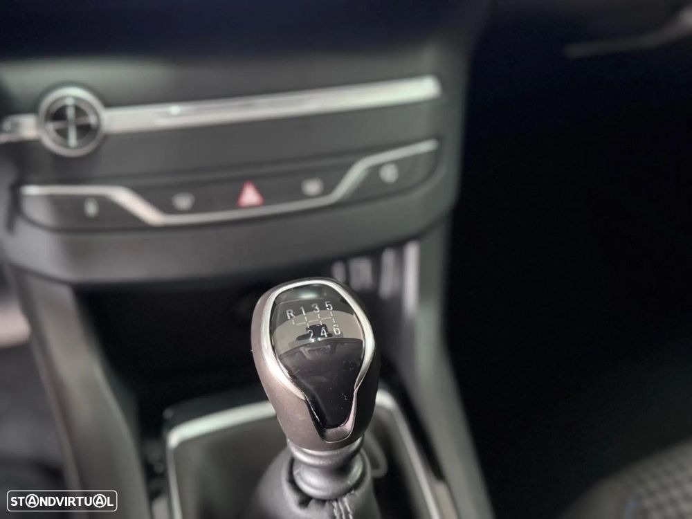 Peugeot 308 SW 1.5 BlueHDi Style - 16