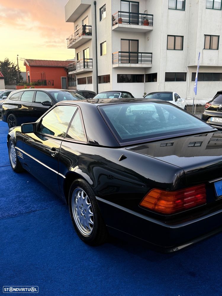 Mercedes-Benz SL 300 - 15