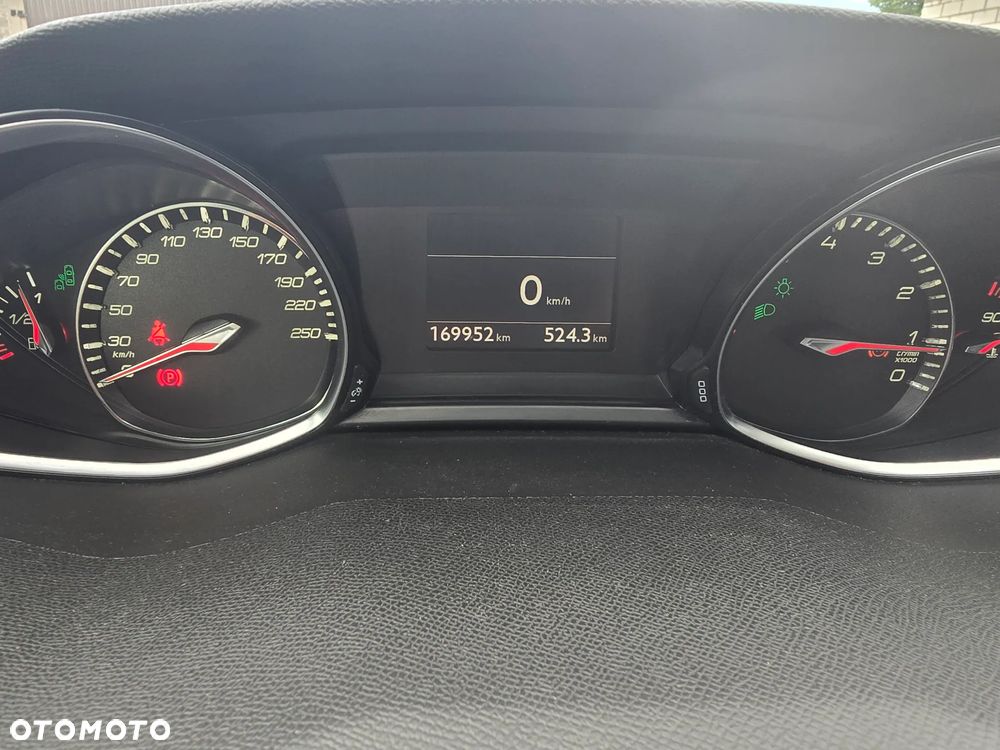 Peugeot 308 1.2 PureTech Style S&S - 15