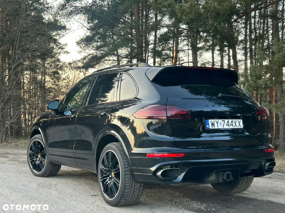 Porsche Cayenne - 6