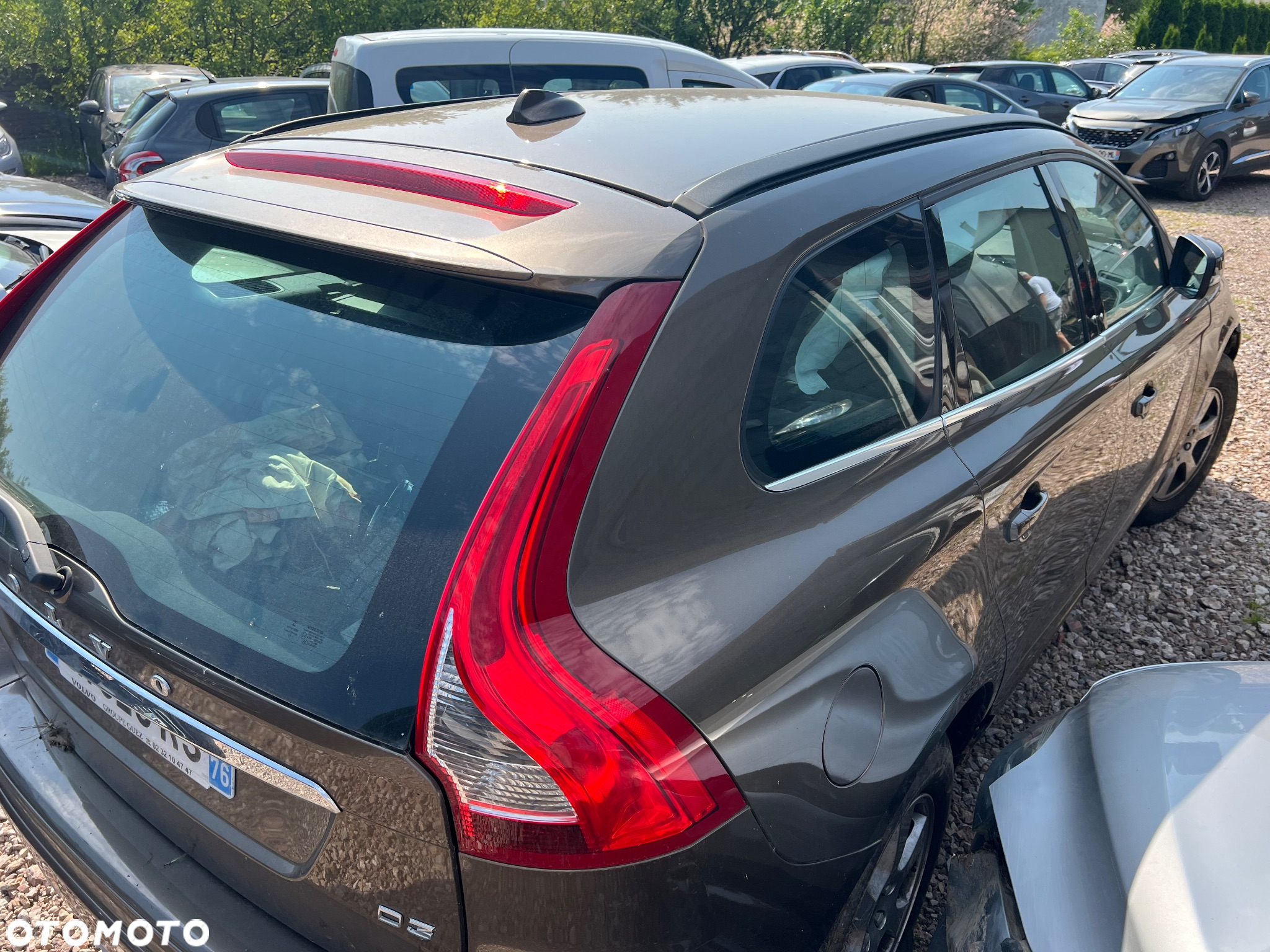 Volvo XC 60 D3 Drive-E Momentum - 3
