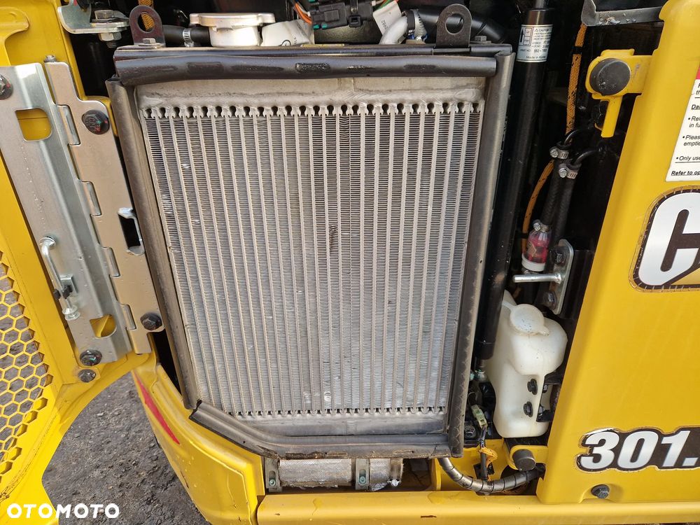 Caterpillar 301.6 , 301.8, 302.7 , Yanmar sv  26 Jcb 8026  Takeuczi TB 230 - 15