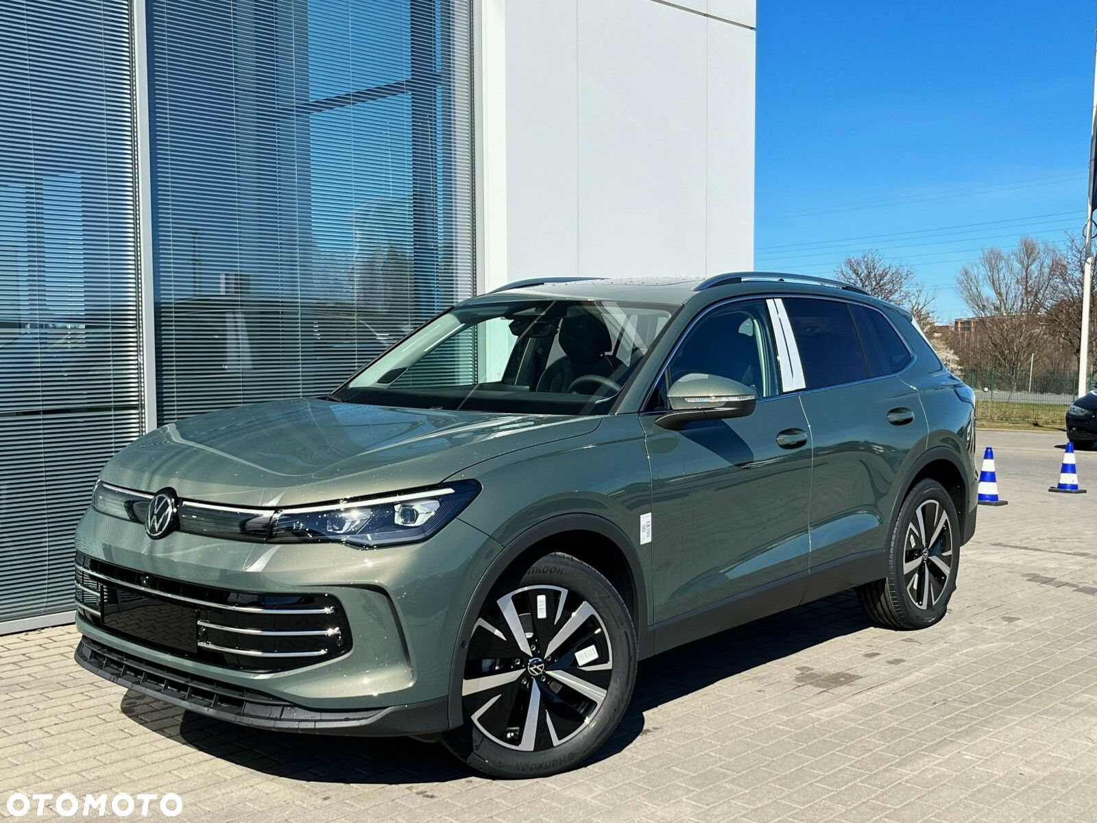 Volkswagen Tiguan - 3