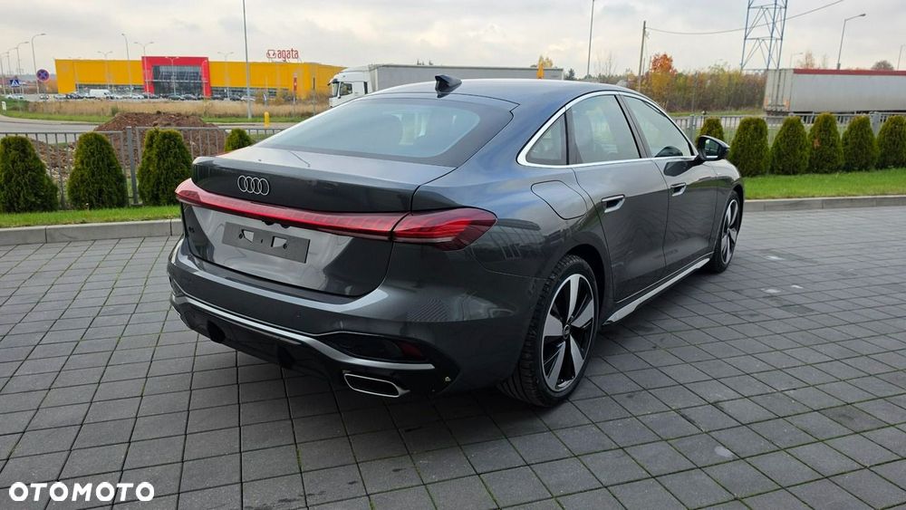 Audi A5 Limousine - 5