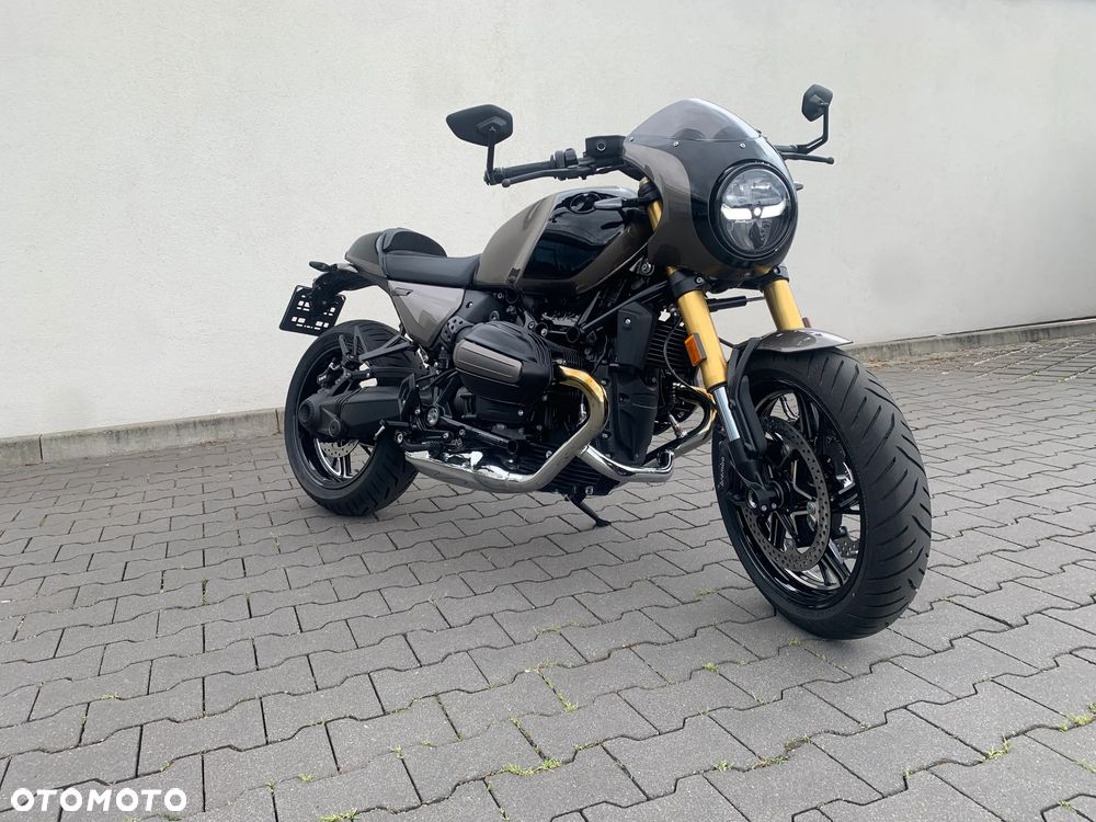 BMW R - 9