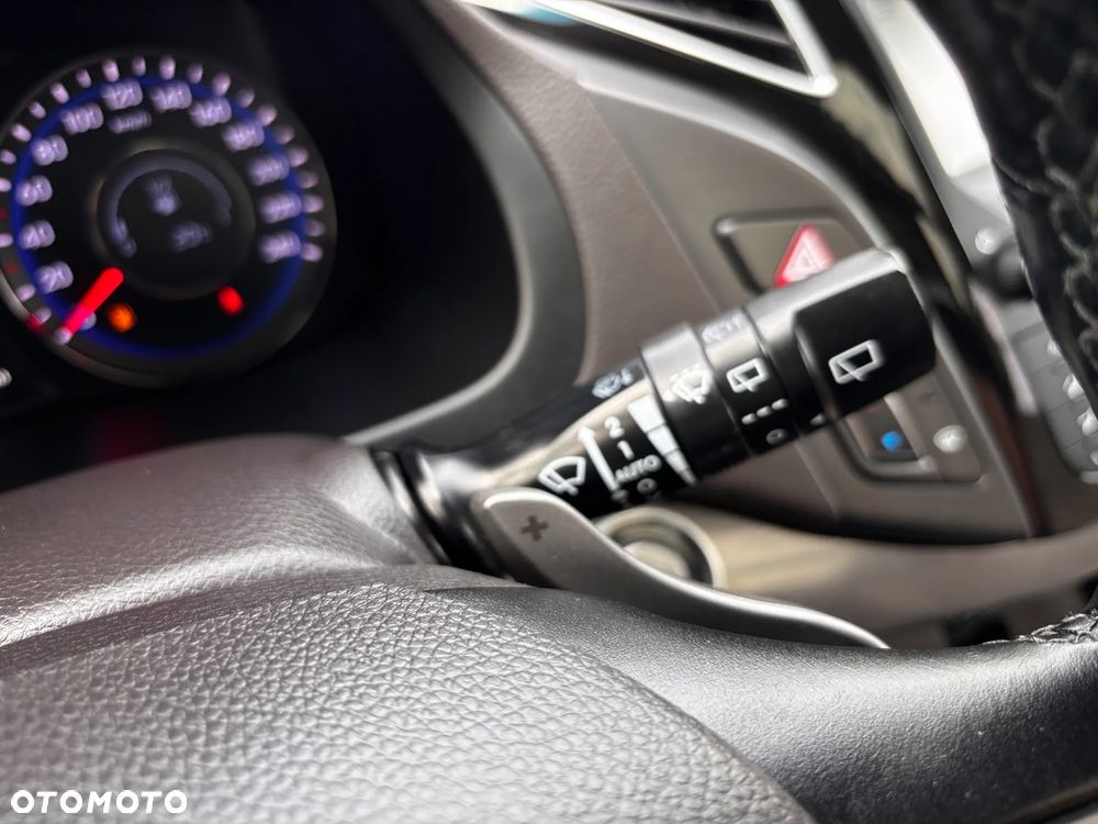 Hyundai i40 1.7 CRDi BlueDrive Premium DCT - 36
