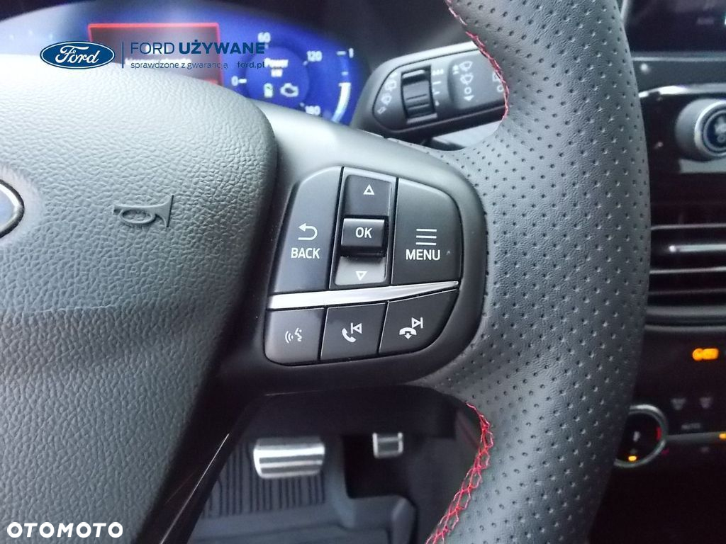 Ford Kuga - 31