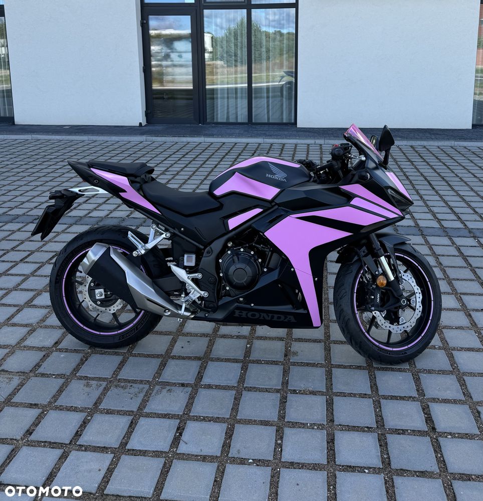 Honda CBR - 1