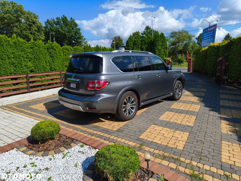 Nissan Armada - 4