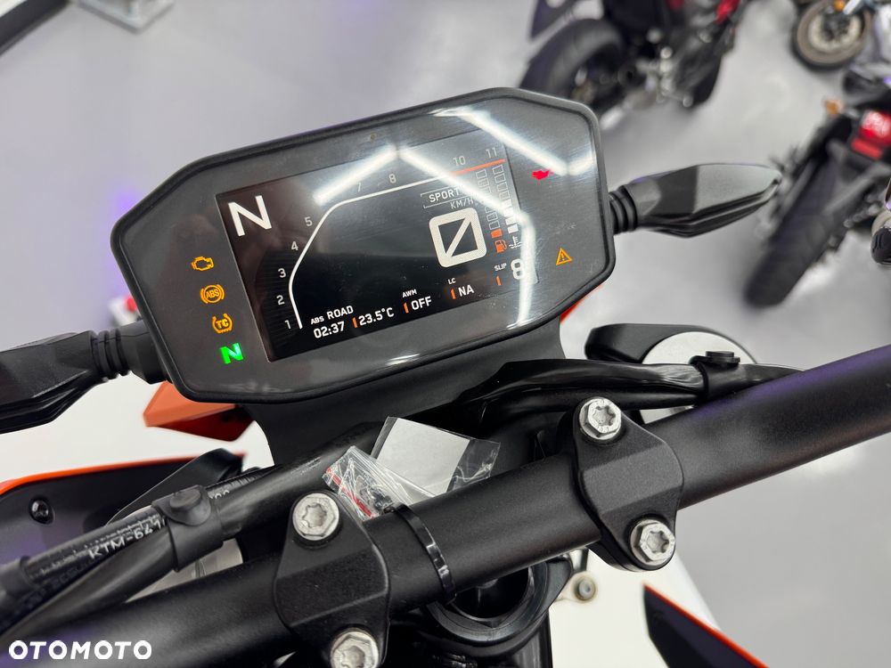 KTM Duke - 24