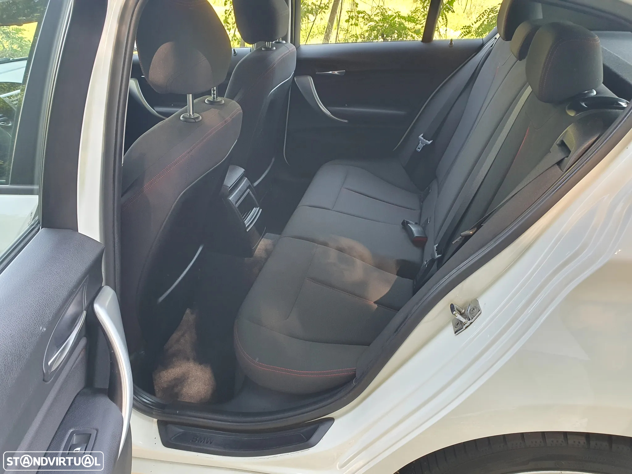 BMW 118 d Sport Line - 17