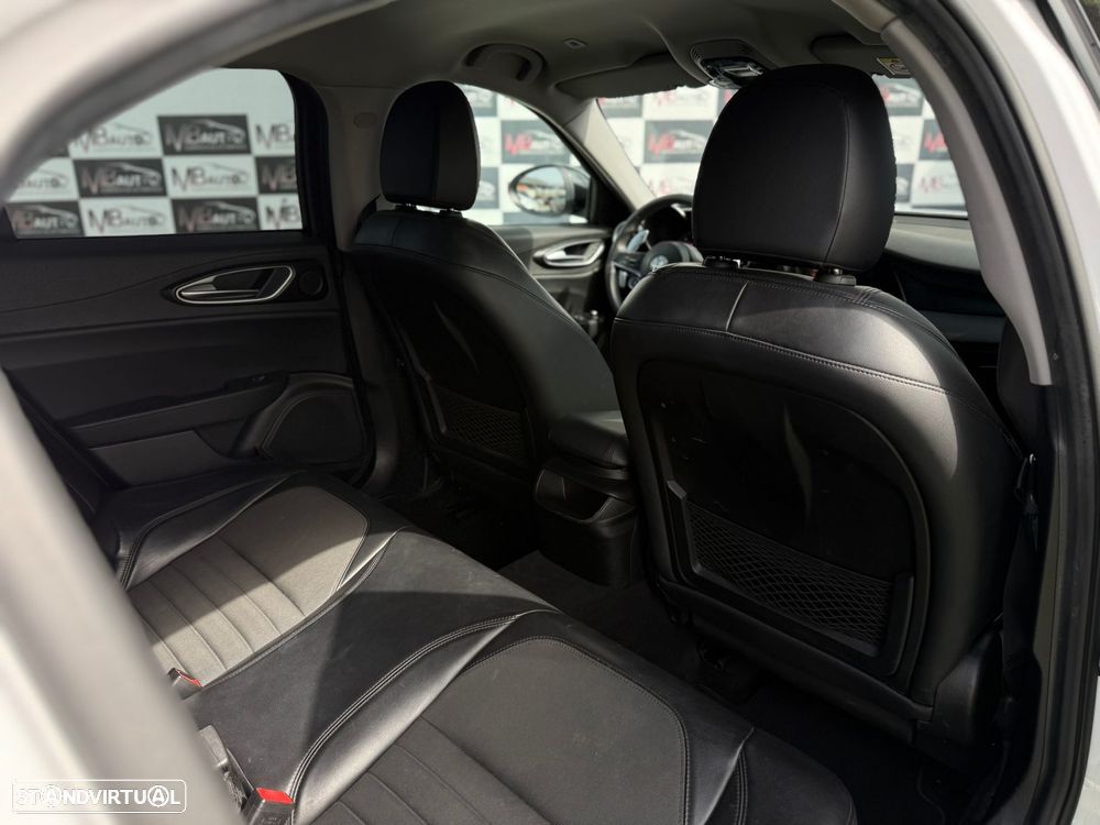 Alfa Romeo Giulia 2.2 D Super AT8 - 50