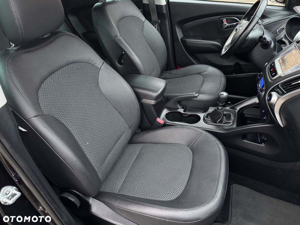 Hyundai ix35 2.0 CRDi 4WD Premium - 23