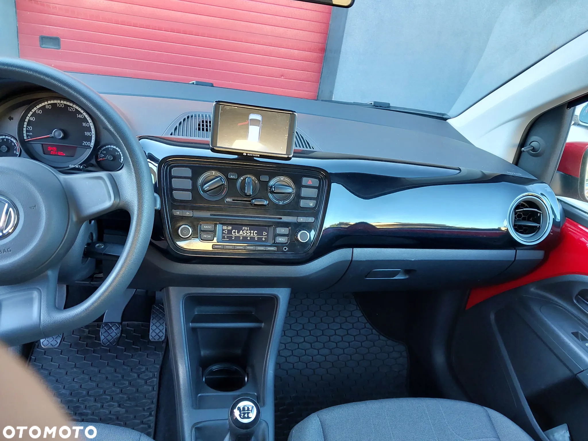 Volkswagen up! 1.0 black - 6