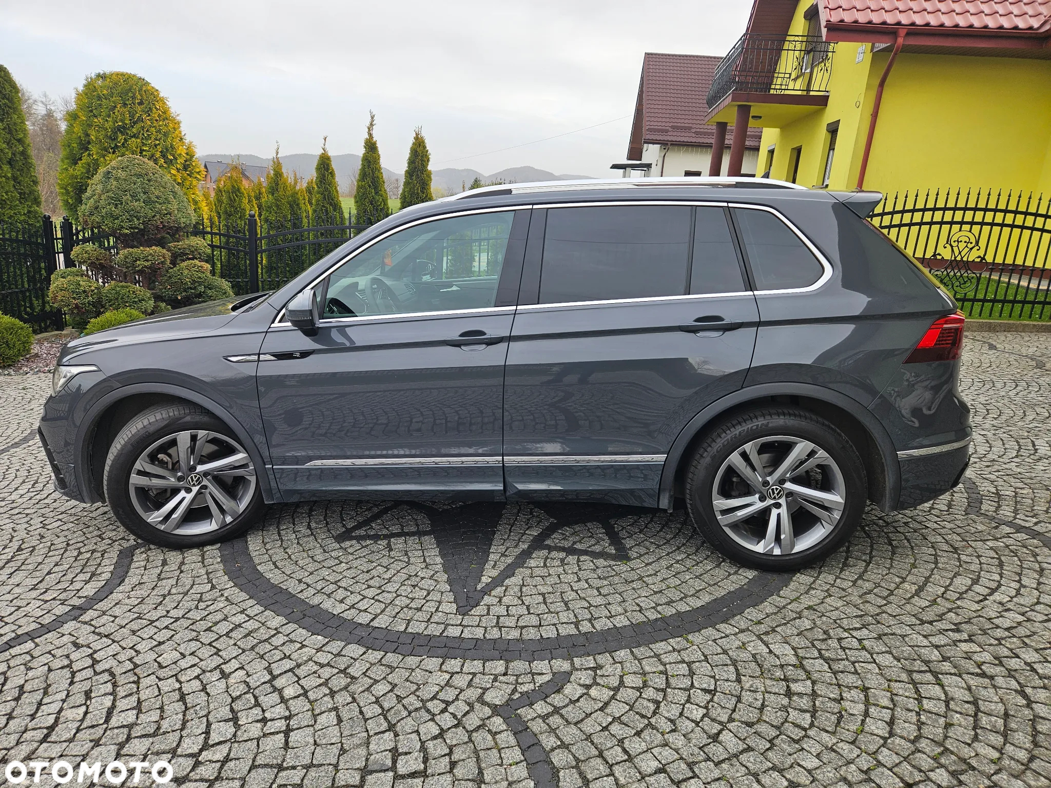 Volkswagen Tiguan 2.0 TDI SCR 4Mot R-Line DSG - 11