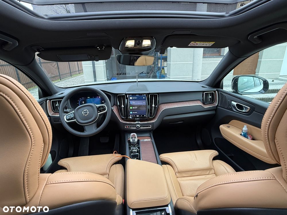 Volvo XC 60 B5 B AWD Ultimate Dark - 7