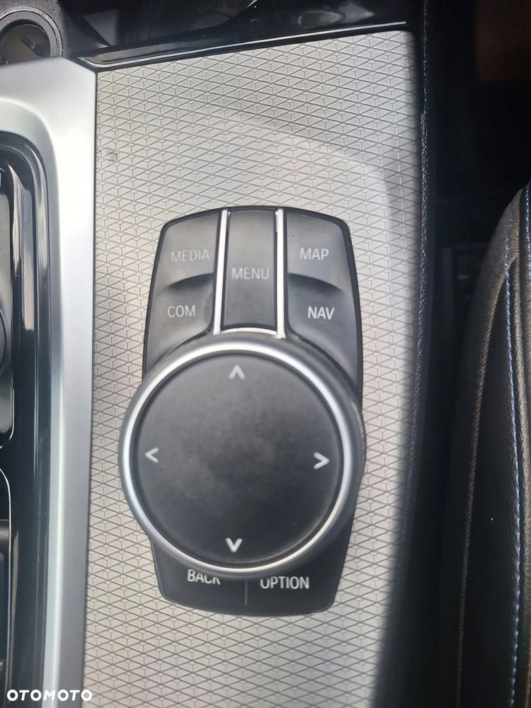 BMW X3 - 25