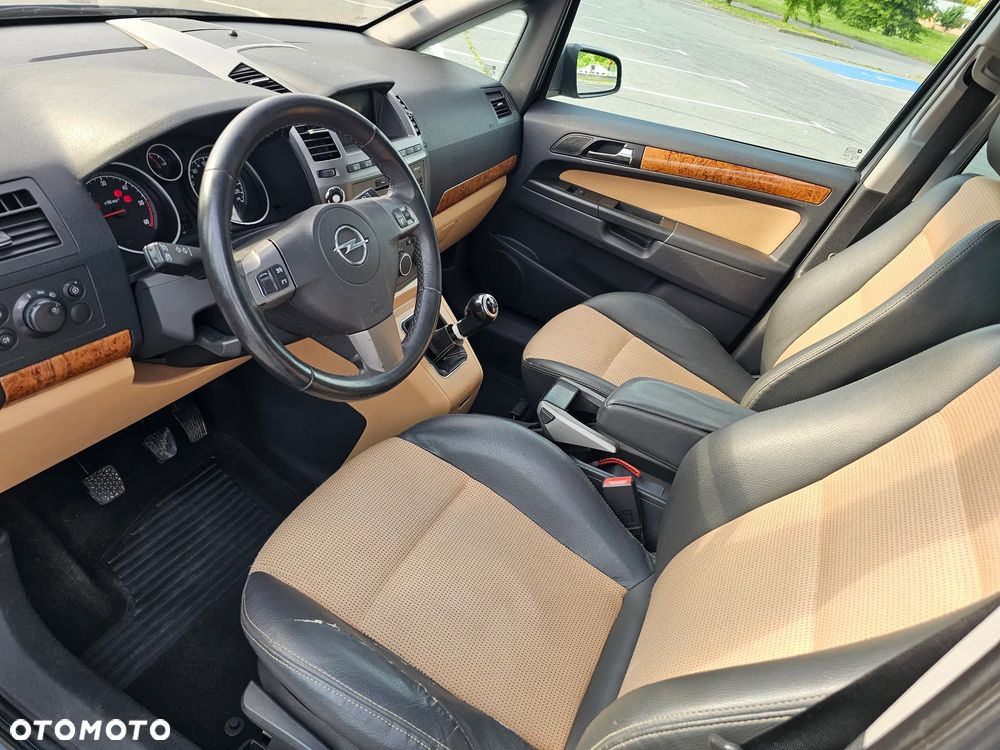 Opel Zafira 1.9 CDTI Cosmo - 6