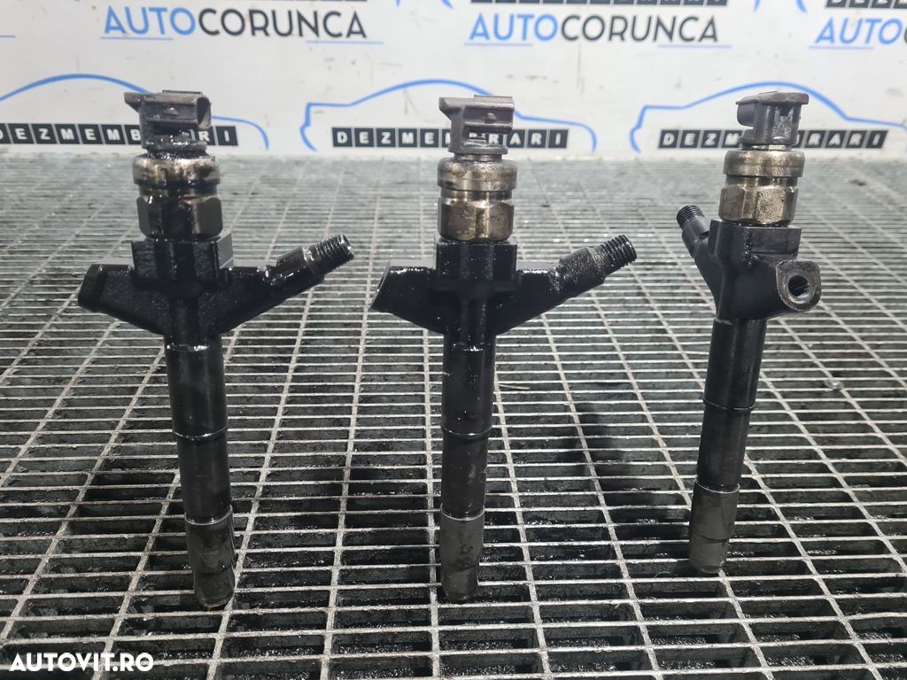Injector Nissan Pathfinder 2.5 Diesel D40 2004 - 2010 174CP YD25DDTi (922) D820FFF1 - 1