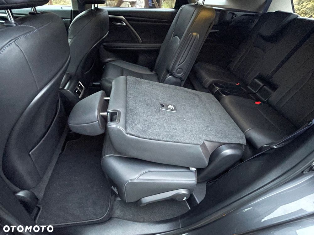 Lexus RX - 11