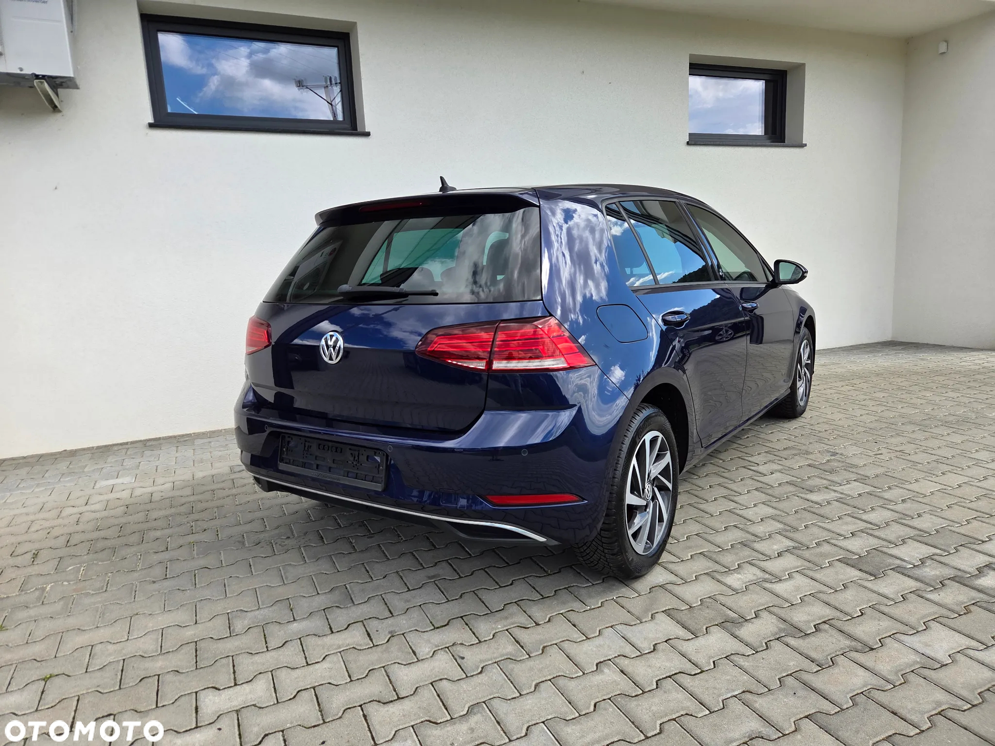 Volkswagen Golf - 4