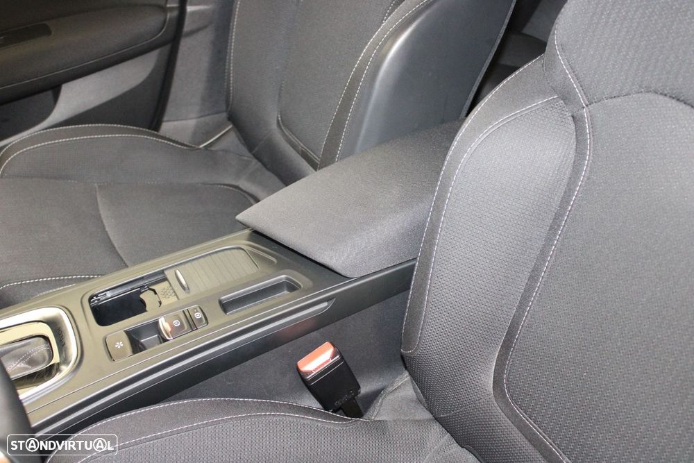 Renault Mégane Sport Tourer 1.6 E-Tech Plug-In Zen - 27