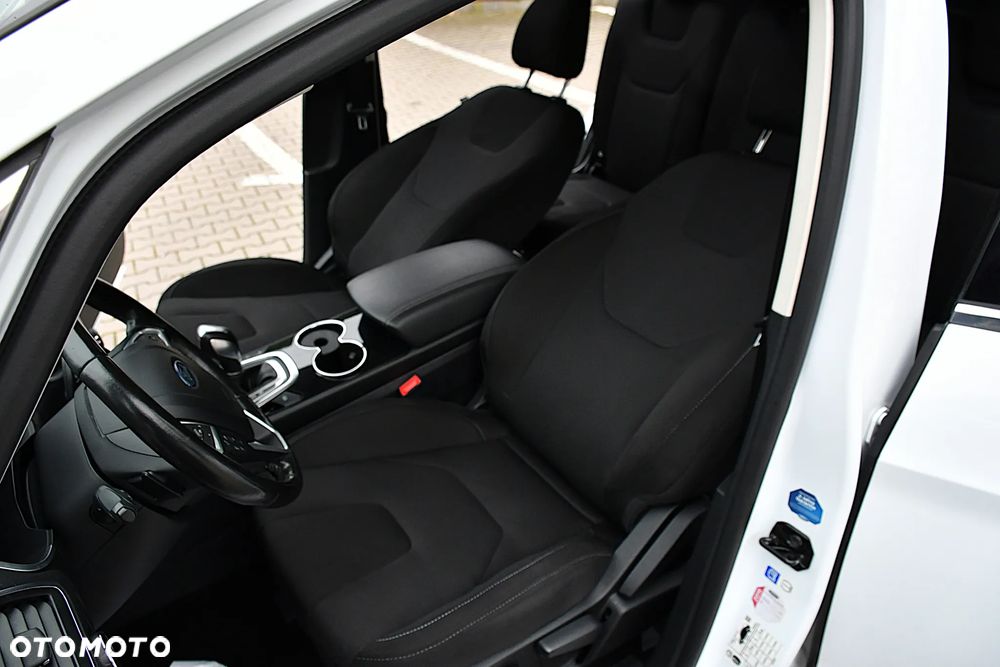 Ford S-Max 2.0 TDCi Bi-Turbo Titanium PowerShift - 37